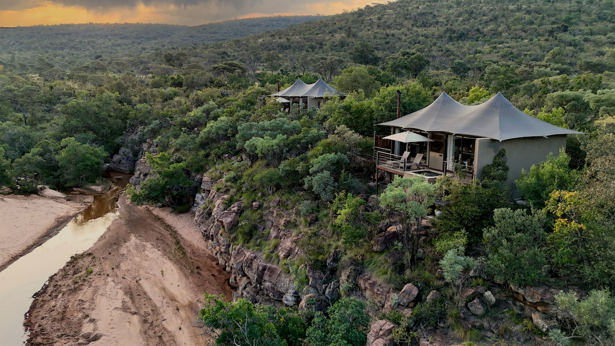INZALO SAFARI LODGE