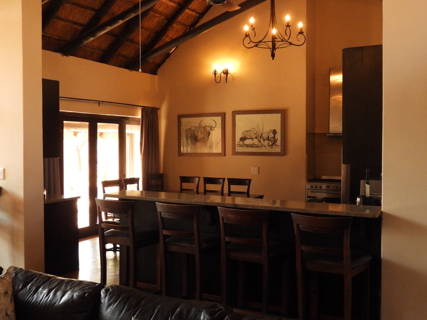 BUFFALO THORN LODGE