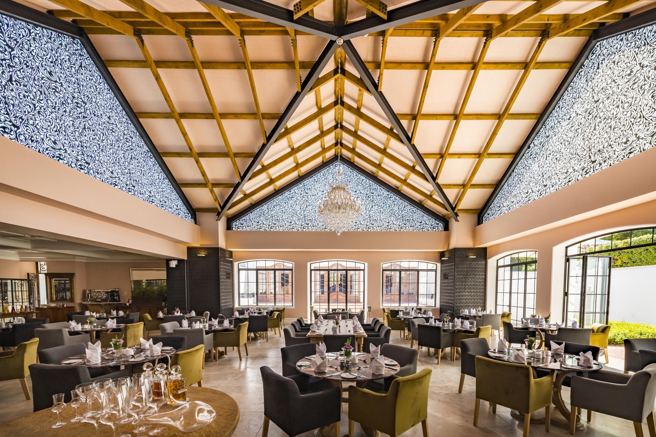 LANZERAC HOTEL