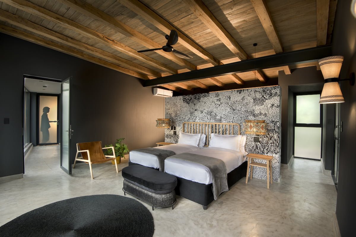 MBAZO SAFARI LODGE