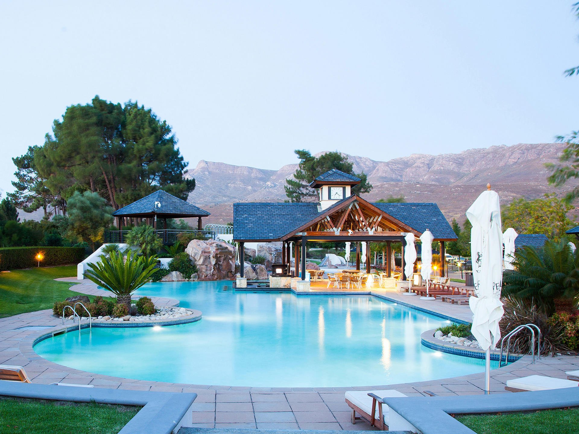 PEARL VALLEY HOTEL