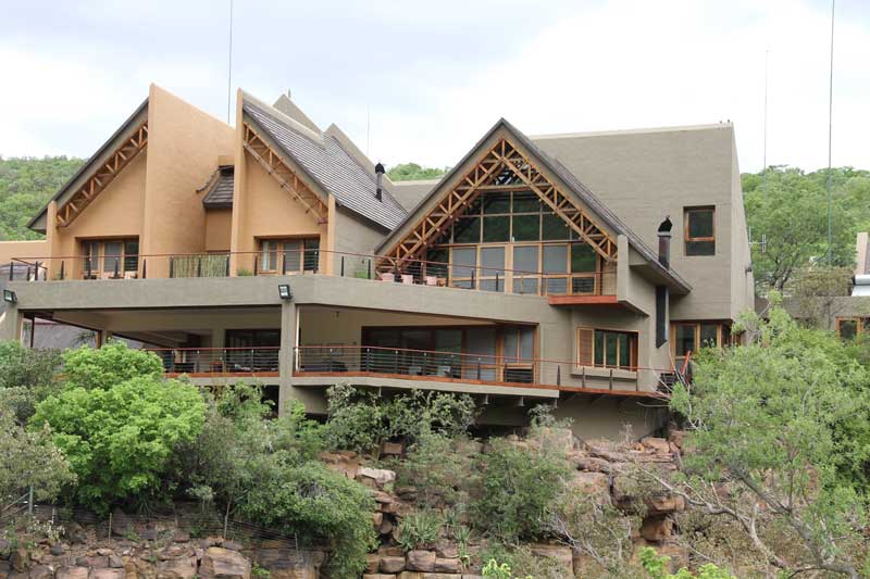 TAAIBOS RIVER LODGE