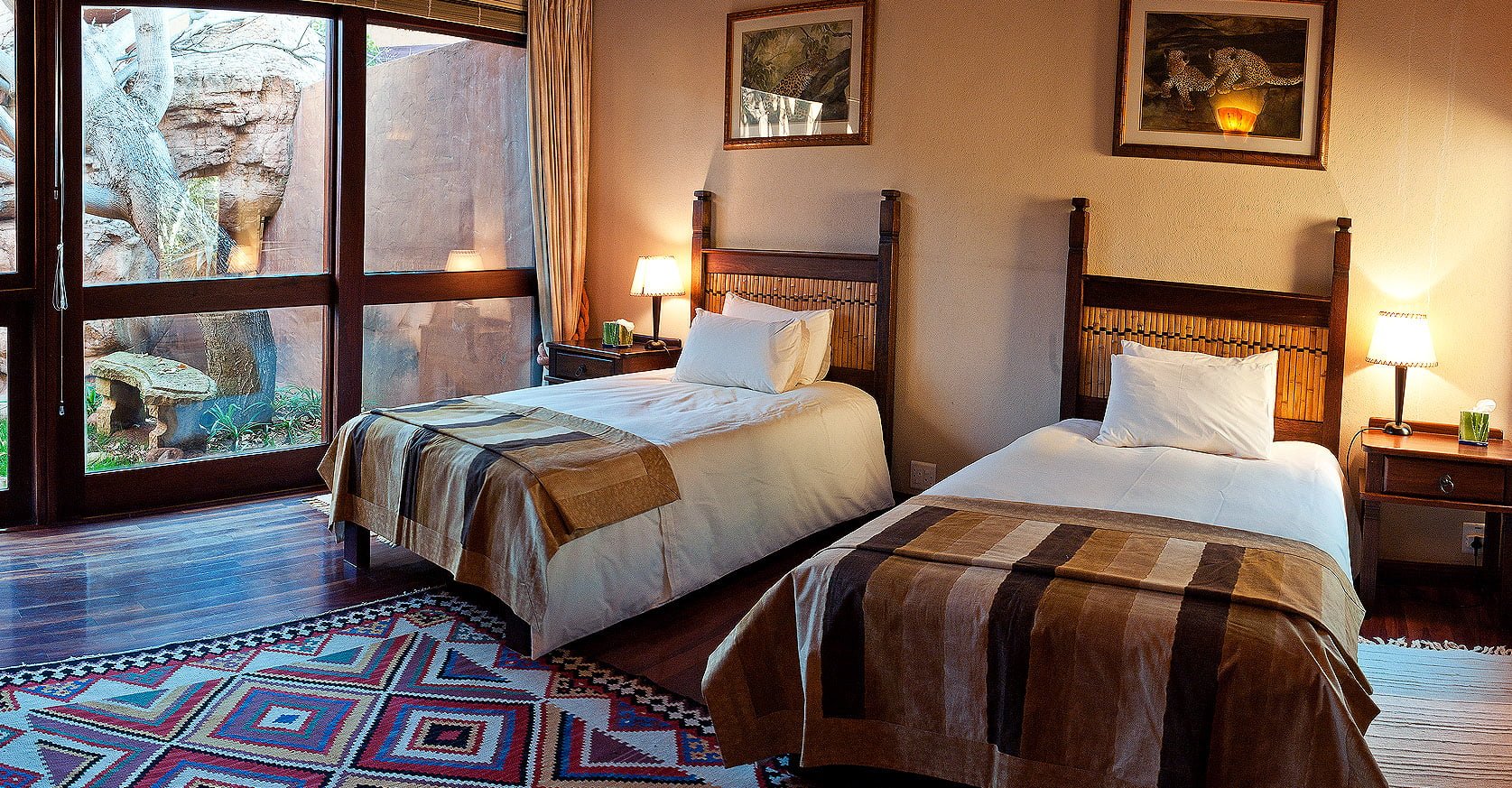 TAAIBOS RIVER LODGE