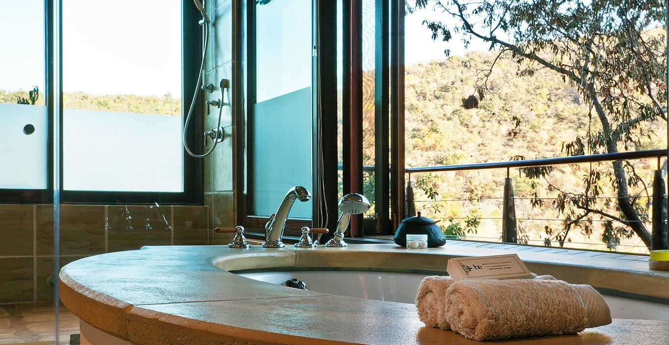 TAAIBOS RIVER LODGE