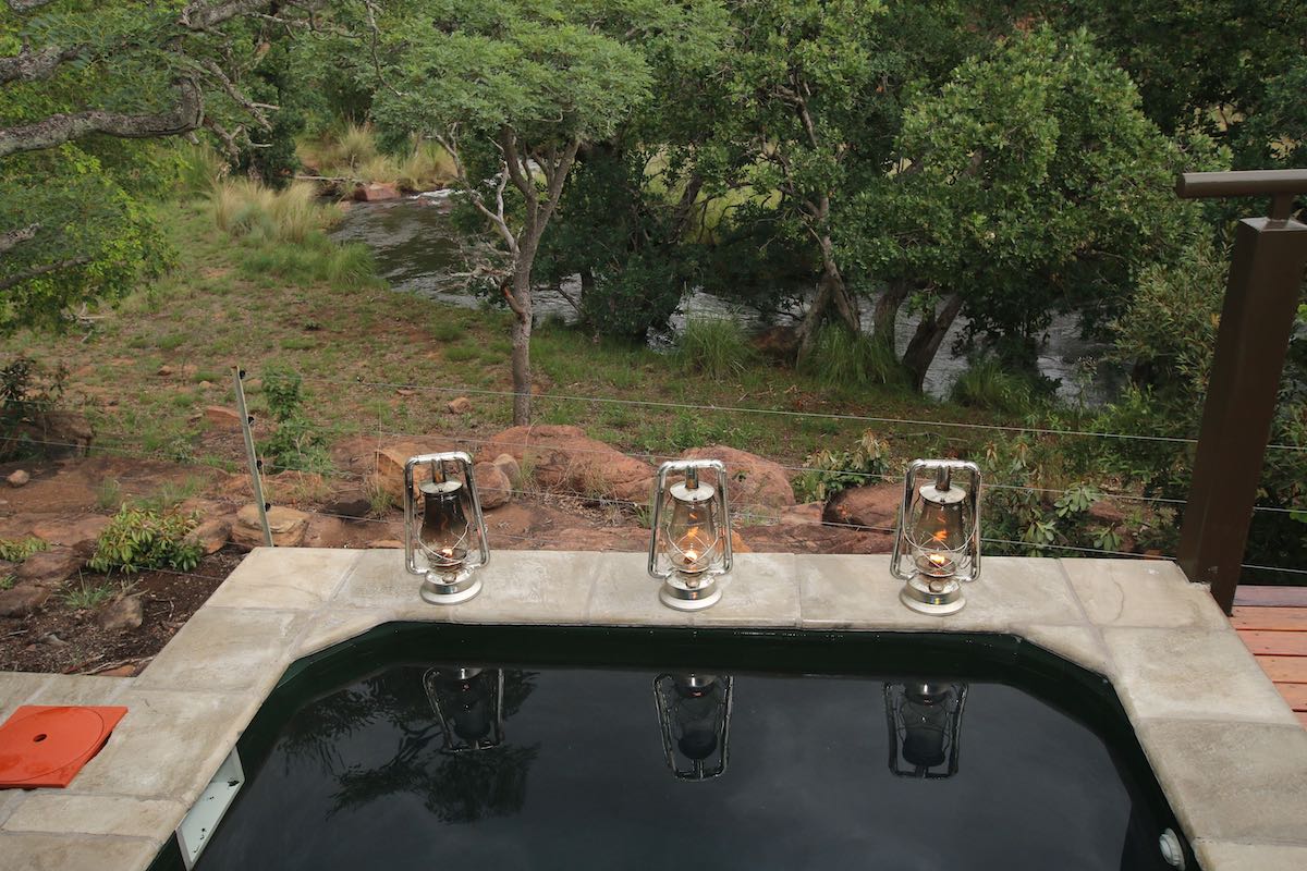 INZALO SAFARI LODGE