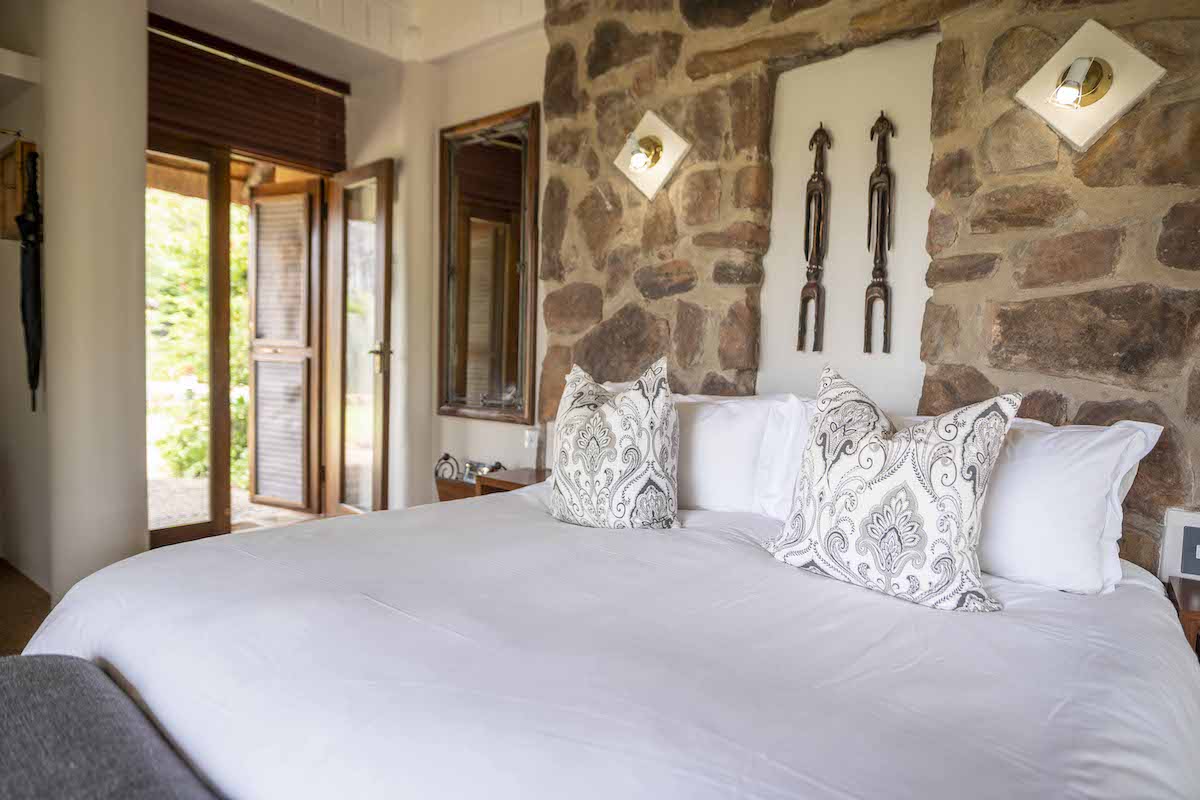 EKUTHULENI LODGE