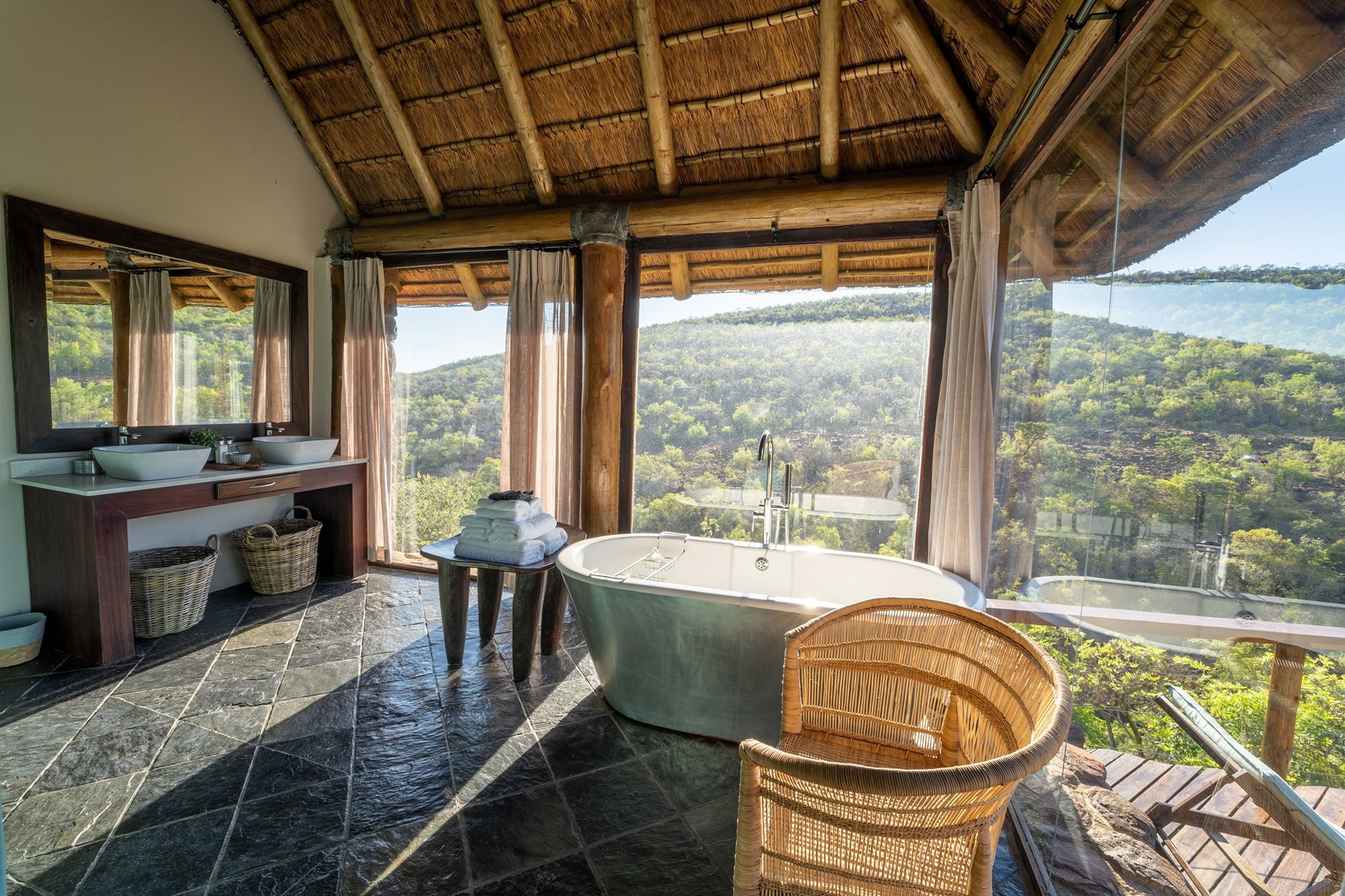 SEDIBA LUXURY SAFARI LODGE