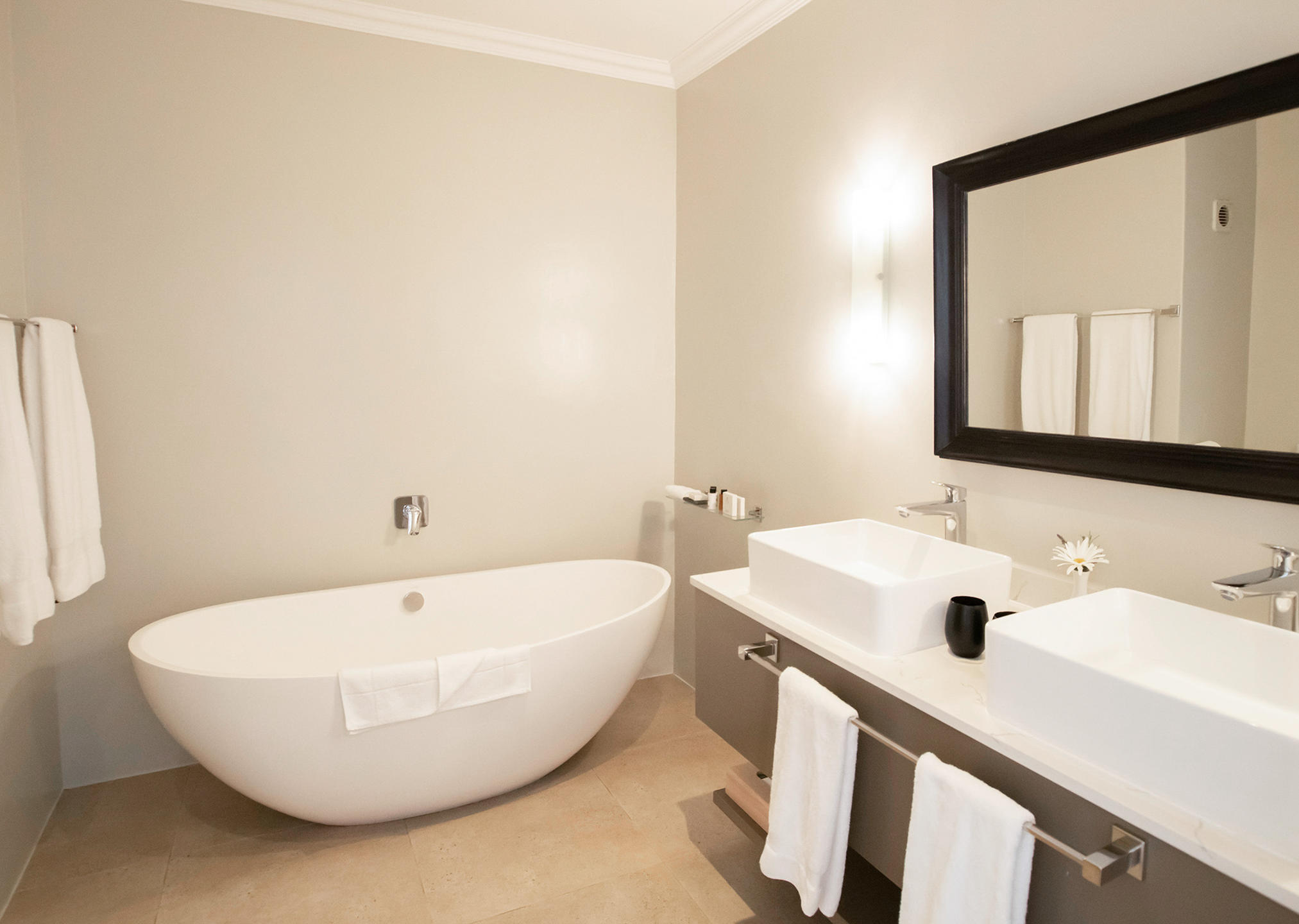 LE FRANSCHHOEK HOTEL & SPA