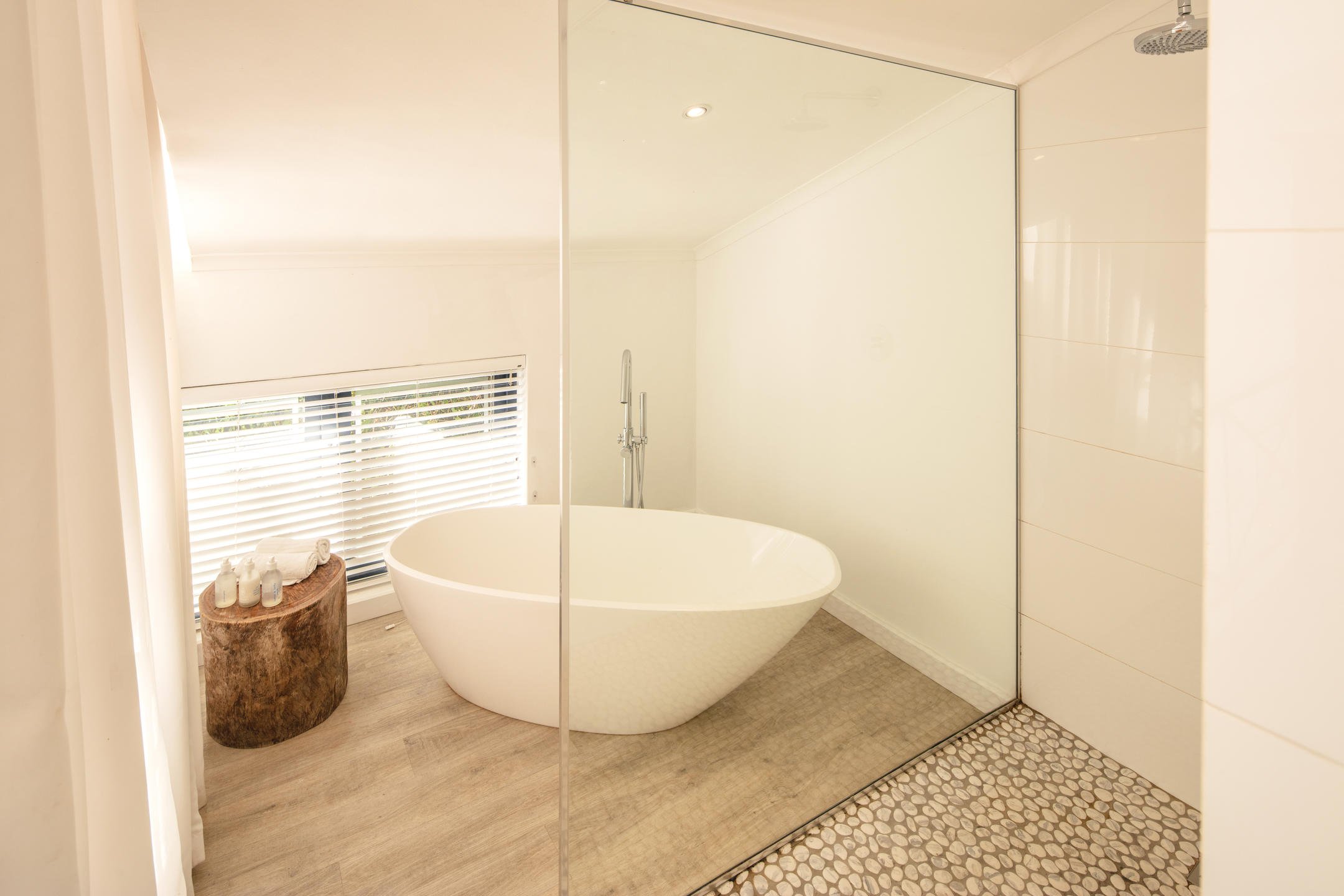 THE BUNGALOW PLETT