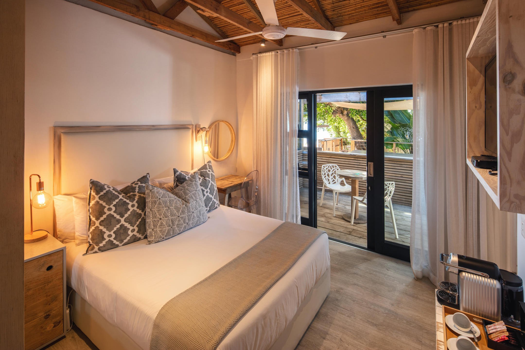 THE BUNGALOW PLETT