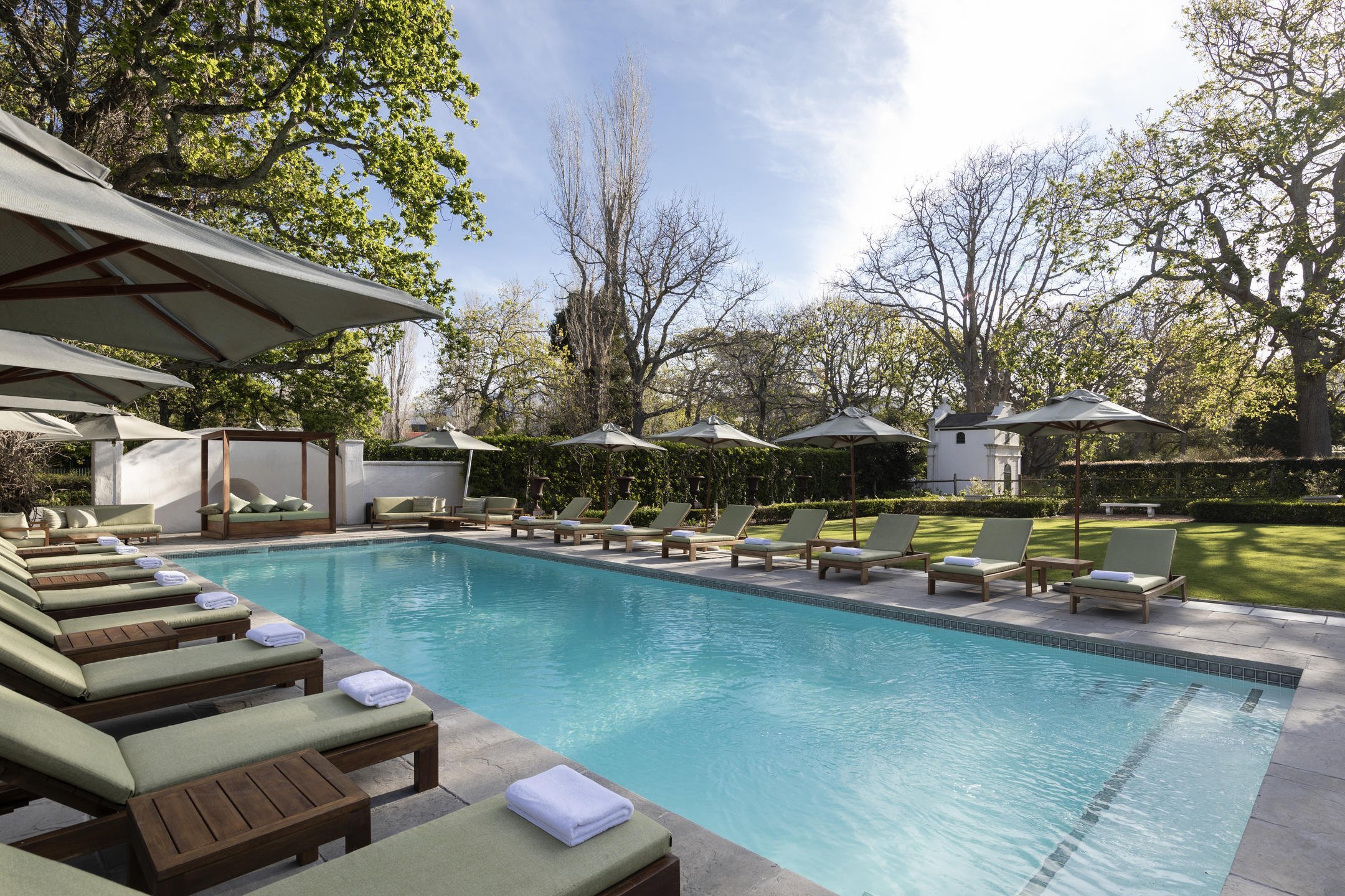 THE ALPHEN BOUTIQUE HOTEL