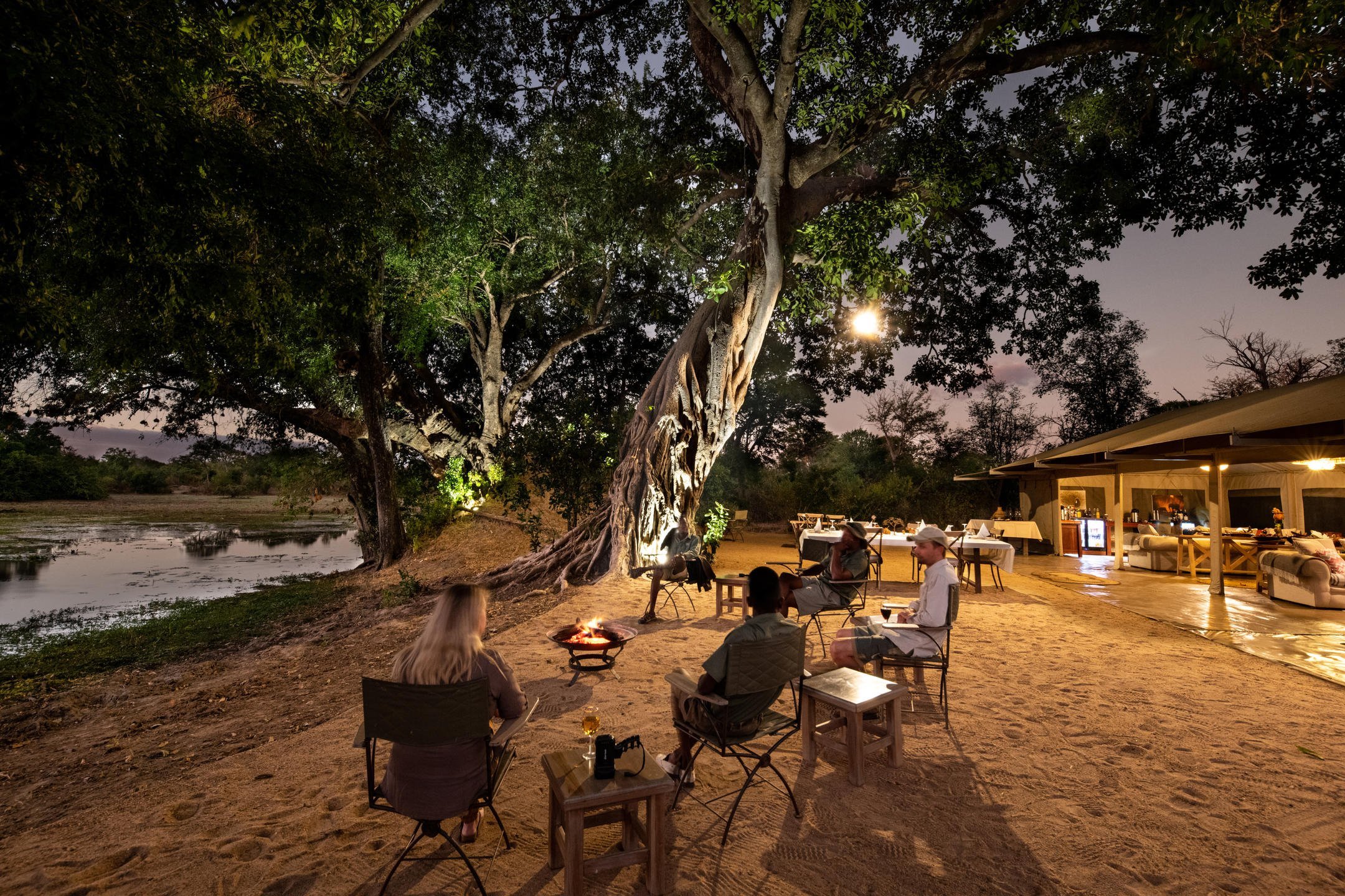 INGWE PAN CAMP