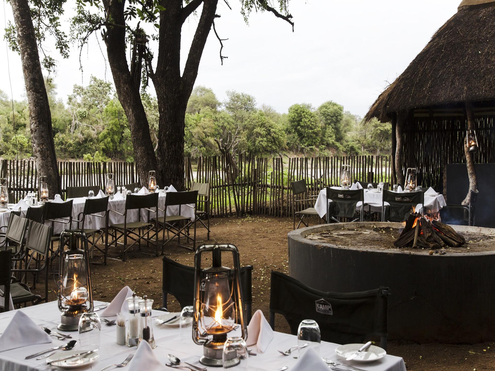 SIMBAVATI RIVER LODGE