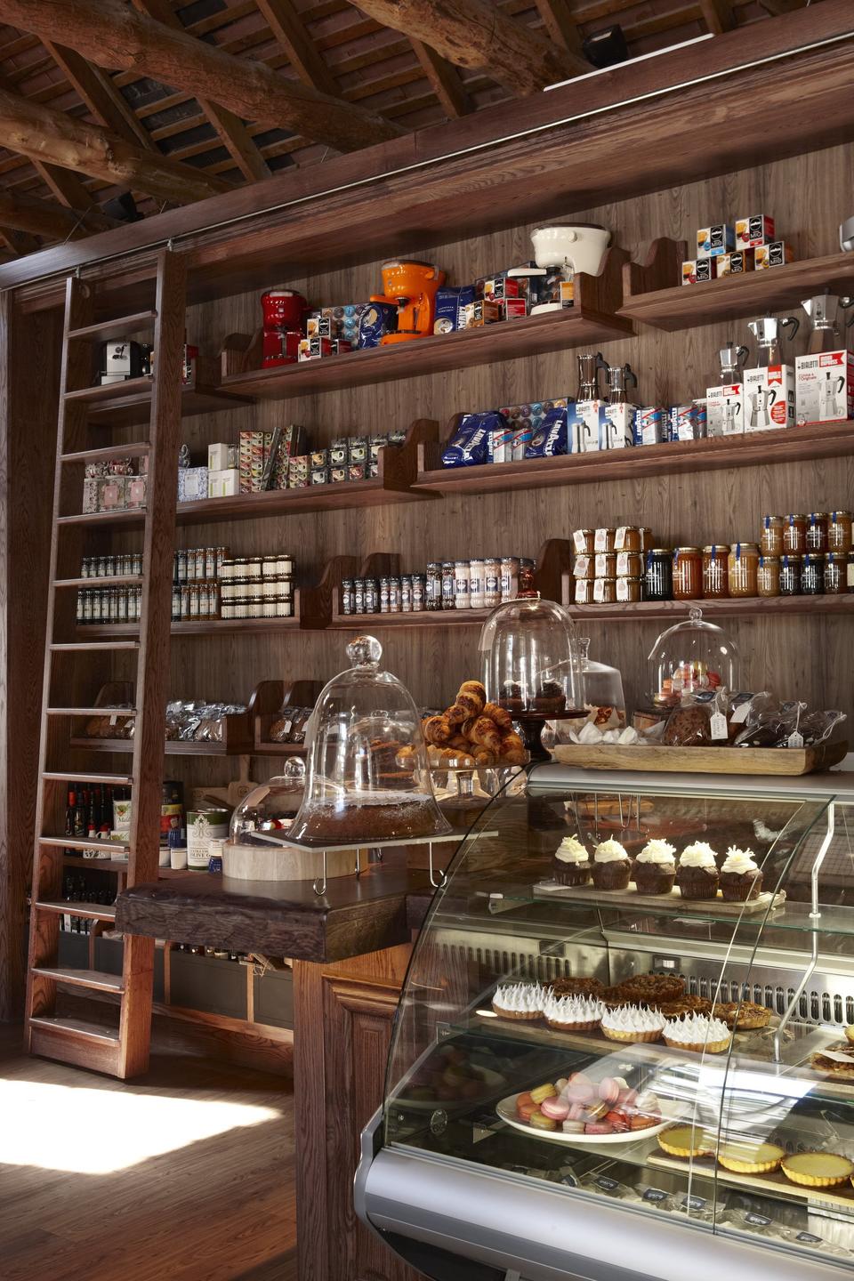 THE ALPHEN BOUTIQUE HOTEL