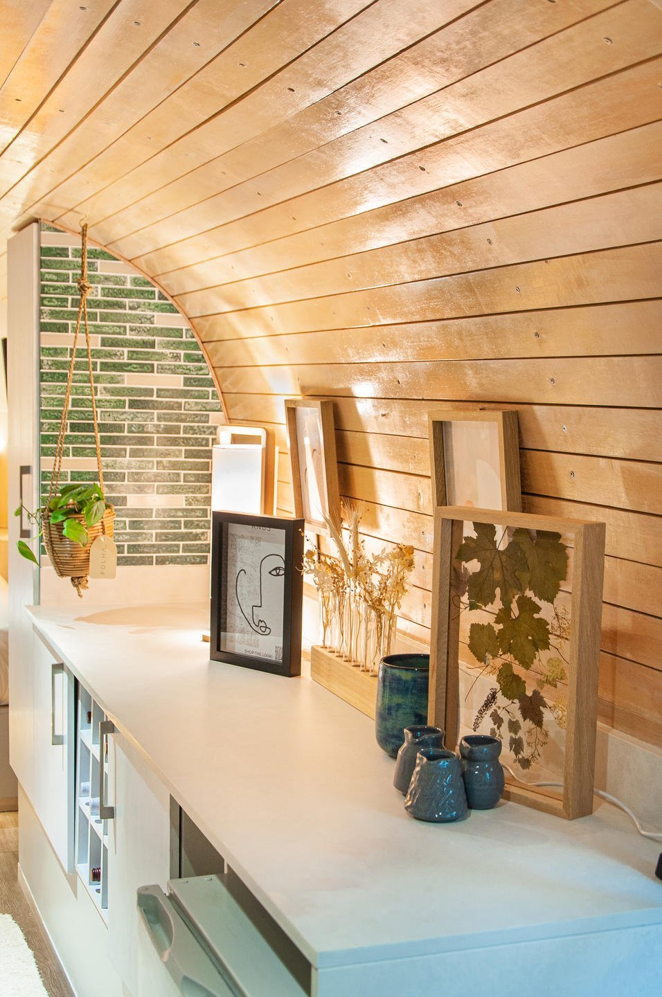 THE GRAND DADDY BOUTIQUE HOTEL