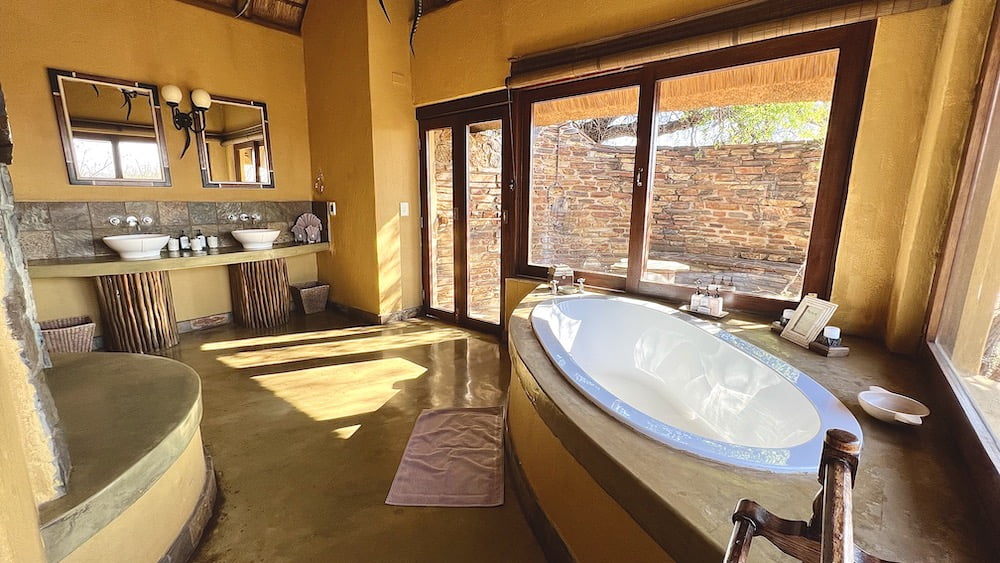 MOTSWIRI PRIVATE SAFARI LODGE