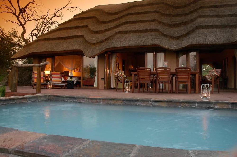 MOTSWIRI PRIVATE SAFARI LODGE
