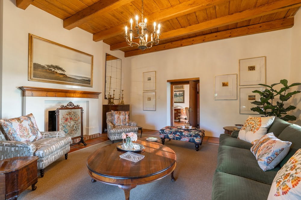 NAVARRE RESIDENCE