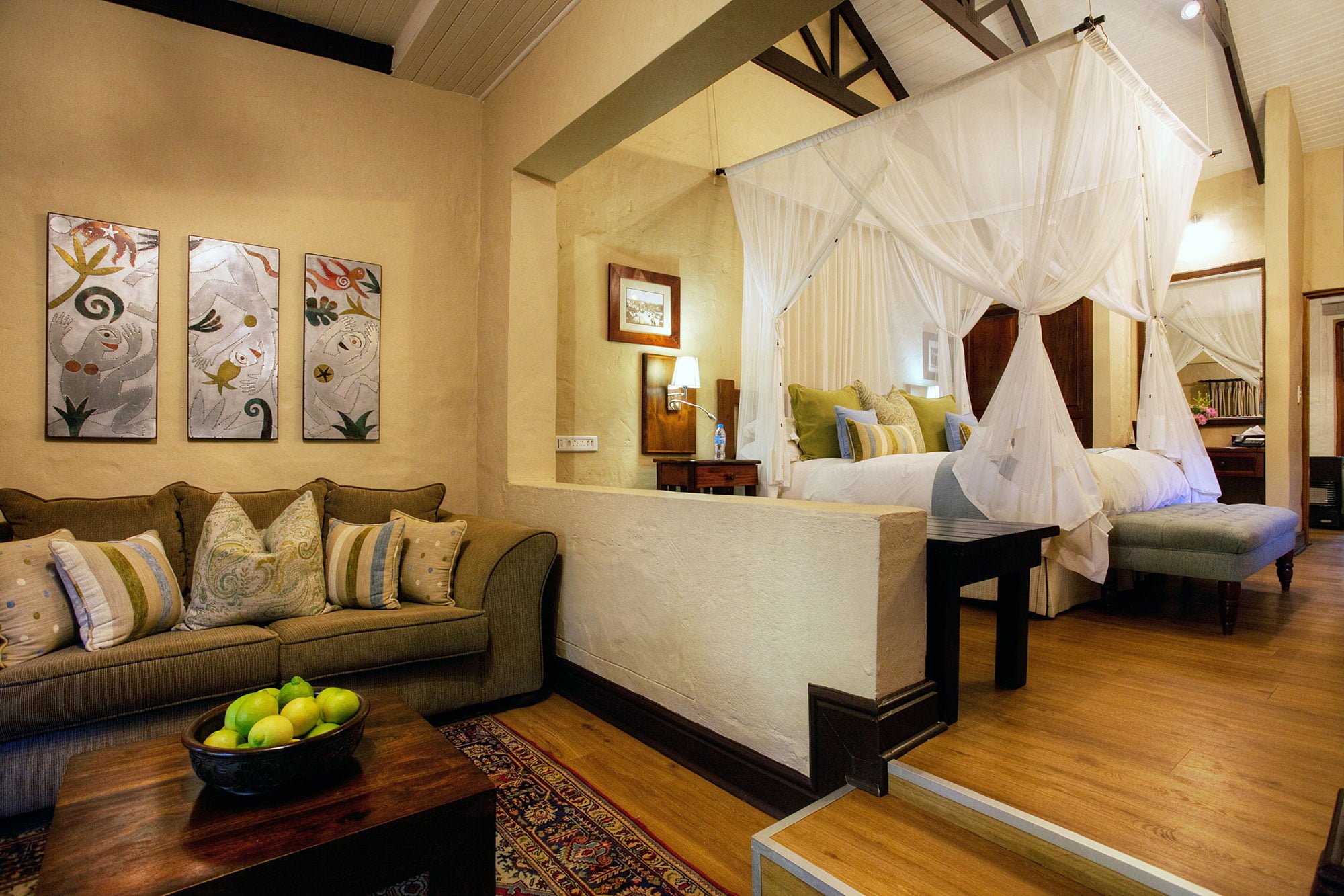 WOODALL COUNTRY HOUSE & SPA