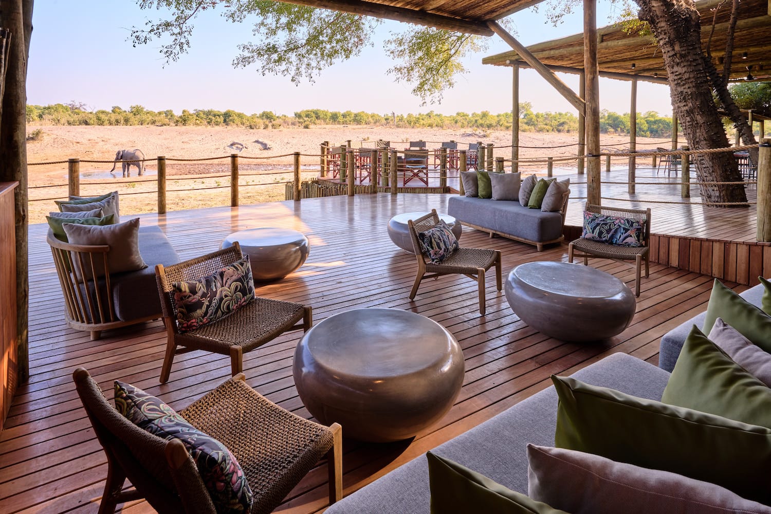 SAVUTE SAFARI LODGE